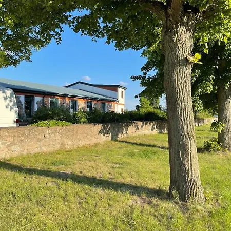 Апартаменты Naturnahes, Neu Moebl.apartment, Hundefreundlich *