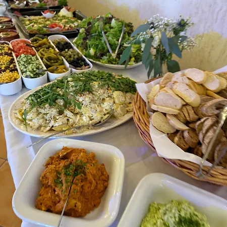 Naturnahes, Neu Moebl.apartment, Hundefreundlich Апартаменты Neu Gaarz